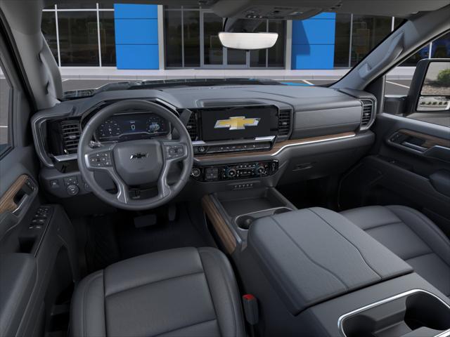 2026 Chevrolet Silverado 2500HD Crew Cab, Standard Bed, LT, 4WD