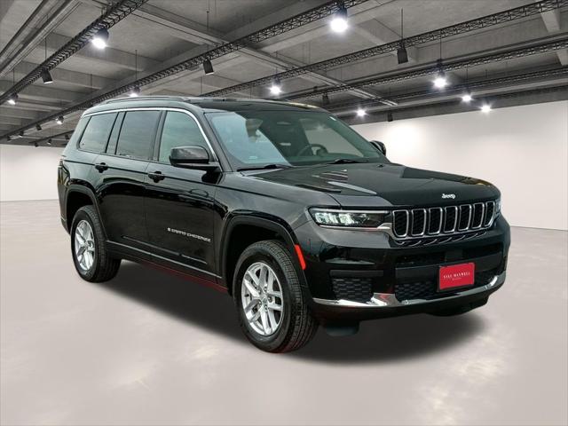 2025 Jeep Grand Cherokee L Laredo 4x2