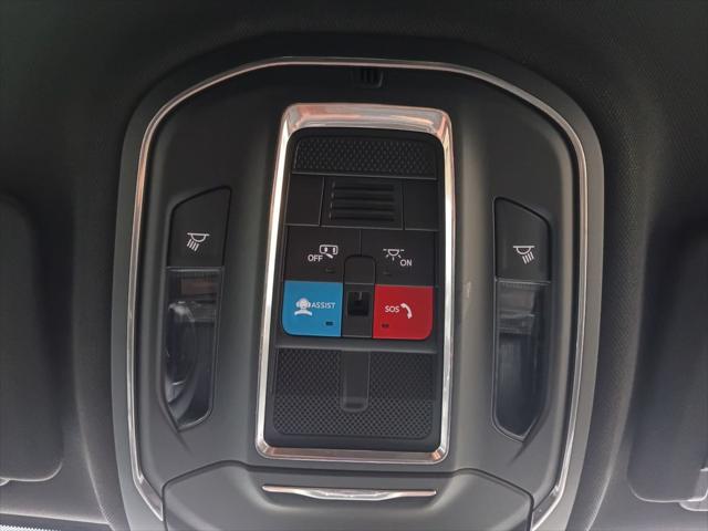2025 Jeep Grand Cherokee L Laredo 4x2