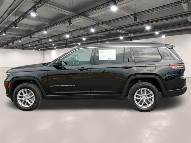 2025 Jeep Grand Cherokee L Laredo 4x2