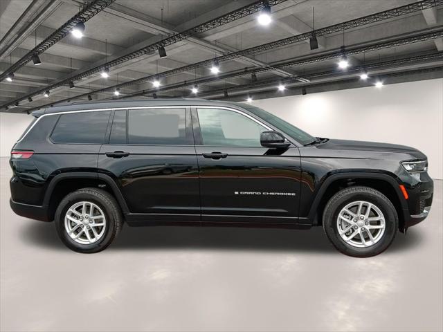 2025 Jeep Grand Cherokee L Laredo 4x2