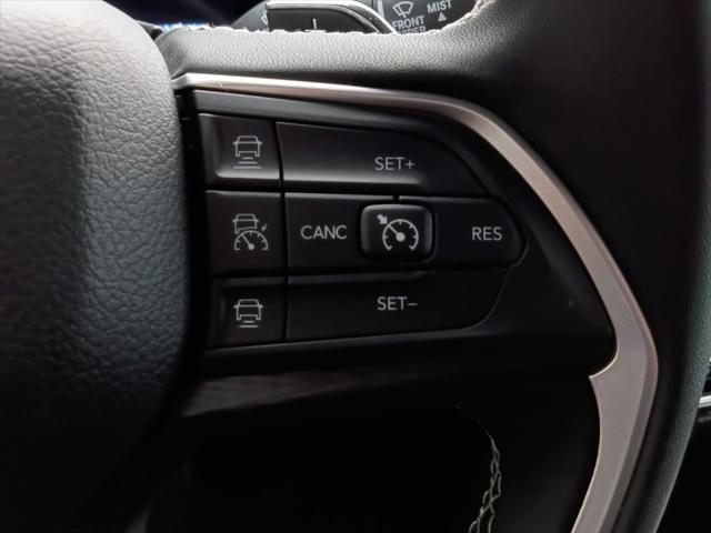 2025 Jeep Grand Cherokee L Laredo 4x2