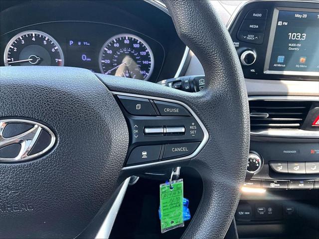 2020 Hyundai Santa Fe SE