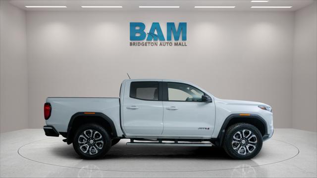 2023 GMC Canyon 4WD Crew Cab Short Box AT4