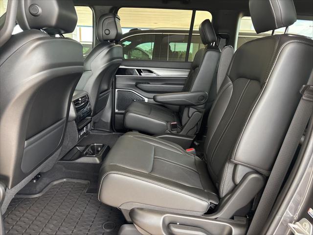 2026 Jeep Grand Wagoneer Upland