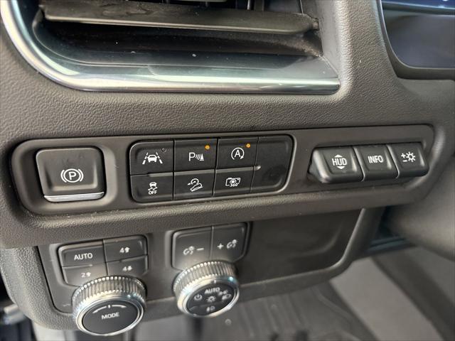 2024 GMC Yukon 4WD AT4
