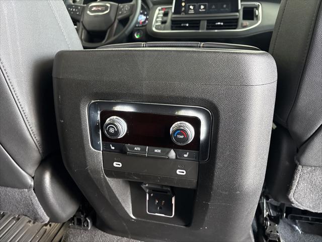2024 GMC Yukon 4WD AT4