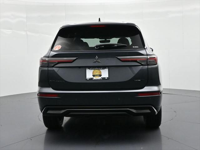2026 Mitsubishi Outlander LE 1.5T S-AWC