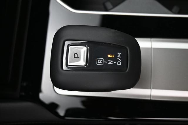 2026 Mitsubishi Outlander LE 1.5T S-AWC