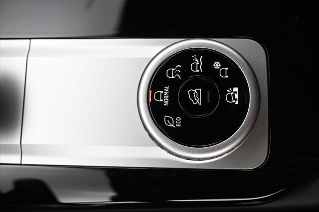 2026 Mitsubishi Outlander LE 1.5T S-AWC