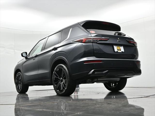 2026 Mitsubishi Outlander LE 1.5T S-AWC