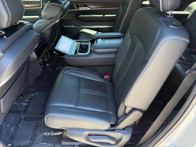 2023 Jeep Grand Wagoneer Series II 4x4