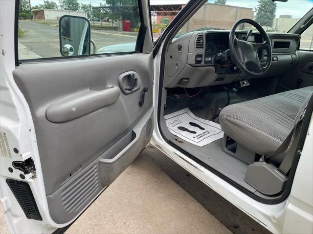 1998 GMC Sierra SL