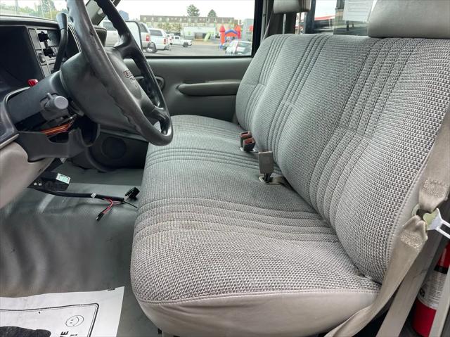 1998 GMC Sierra SL