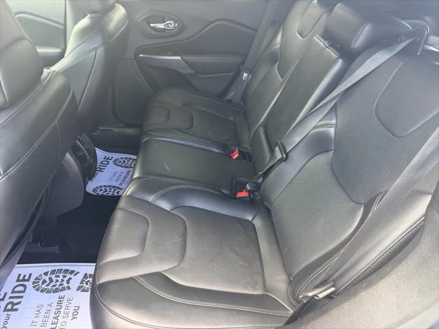 2021 Jeep Cherokee Latitude Lux FWD