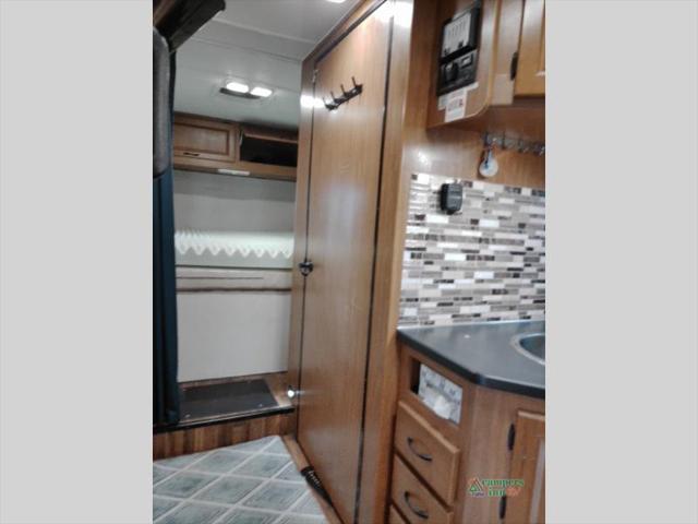 2016 Ford E-450 Cutaway Unknown