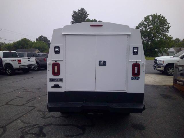 2022 Ram 3500 Tradesman Crew Cab 4x4 8' Box