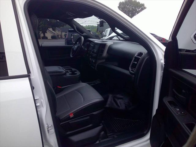 2022 Ram 3500 Tradesman Crew Cab 4x4 8' Box