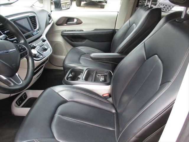 2020 Chrysler Voyager LXI