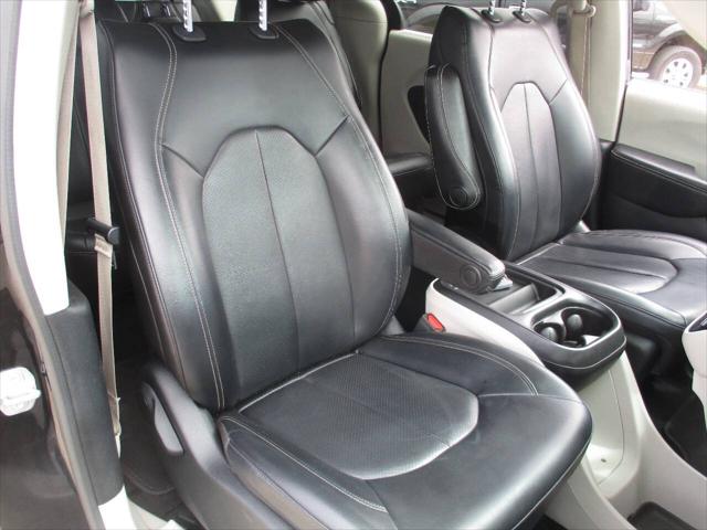 2020 Chrysler Voyager LXI