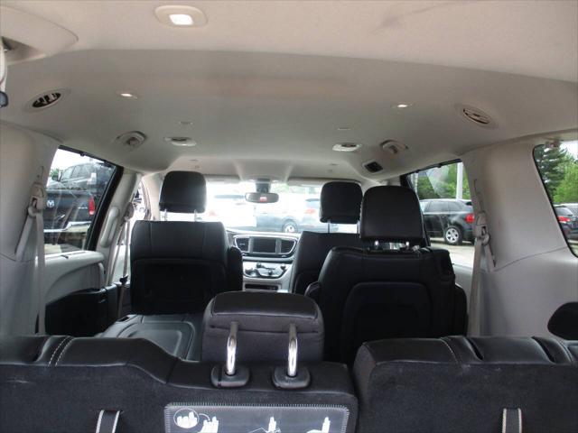 2020 Chrysler Voyager LXI