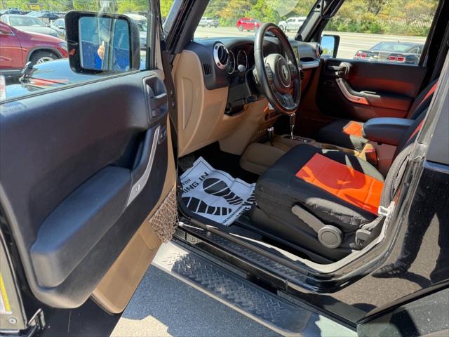 2012 Jeep Wrangler Sahara