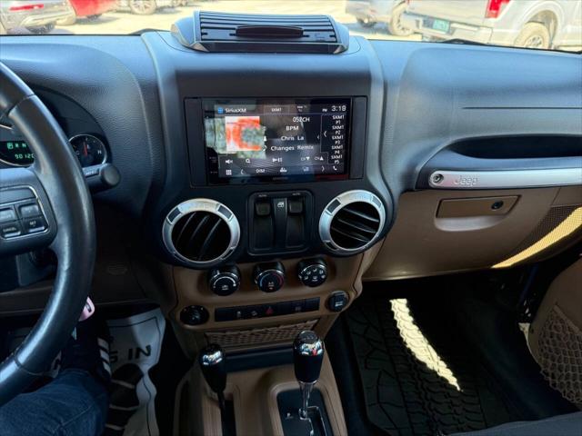 2012 Jeep Wrangler Sahara
