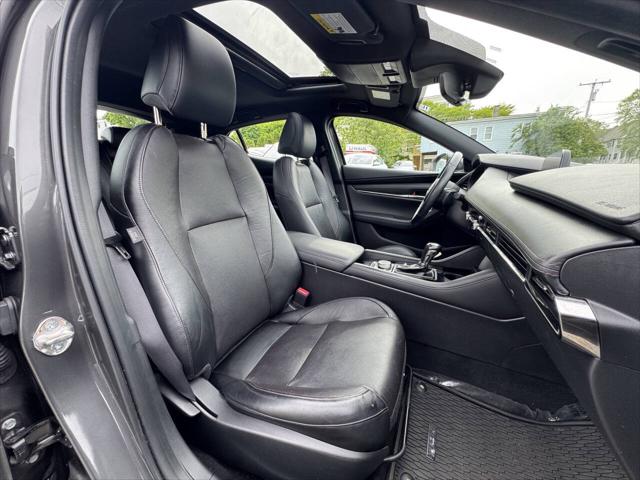 2019 Mazda Mazda3 Premium Package