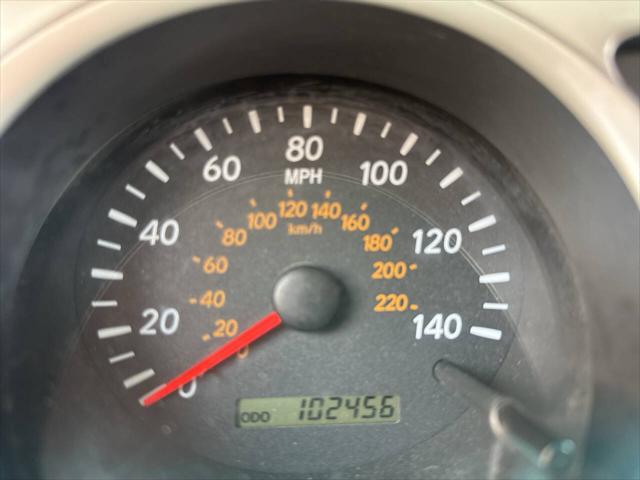 2005 Toyota Highlander Base Fwd 4dr SUV V6 w/ 3rd Row