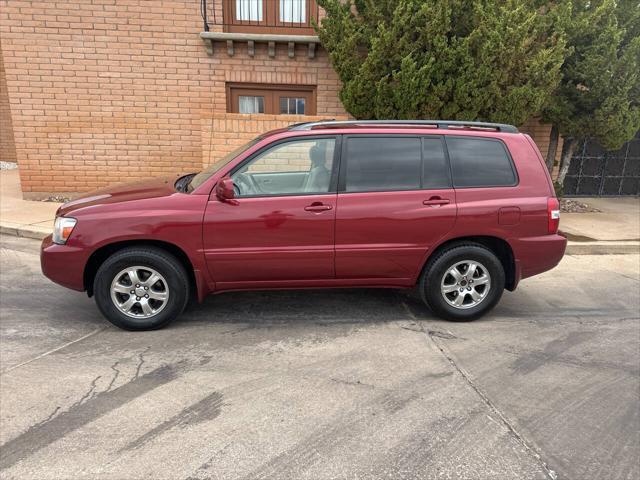 2005 Toyota Highlander Base Fwd 4dr SUV V6 w/ 3rd Row