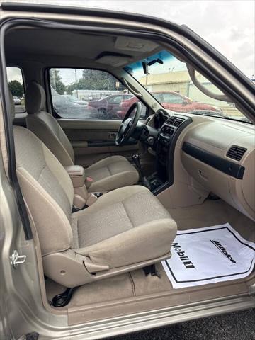 2004 Nissan Frontier XE