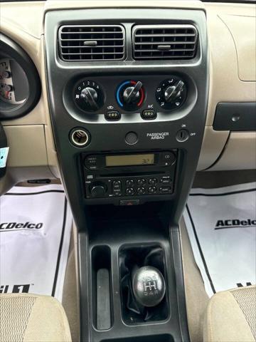 2004 Nissan Frontier XE