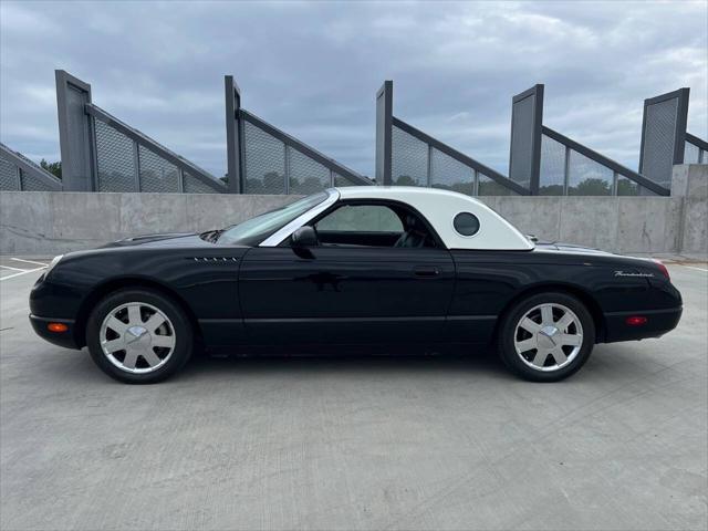 2002 Ford Thunderbird Deluxe 2dr Convertible