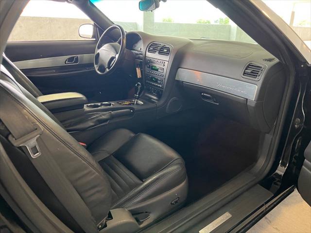 2002 Ford Thunderbird Deluxe 2dr Convertible