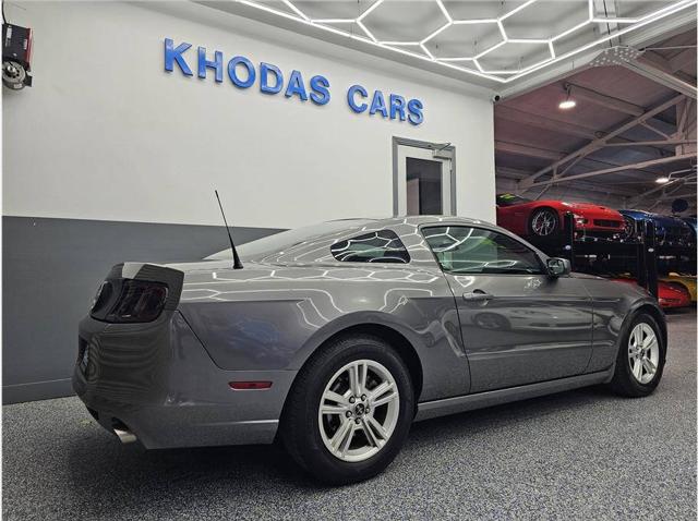 2014 Ford Mustang V6