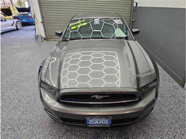 2014 Ford Mustang V6