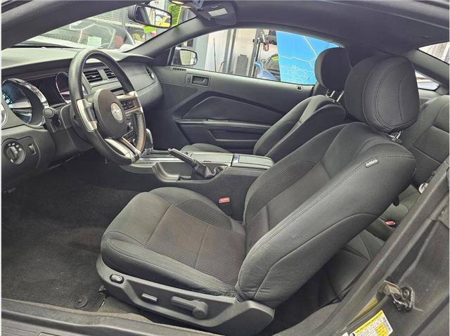 2014 Ford Mustang V6