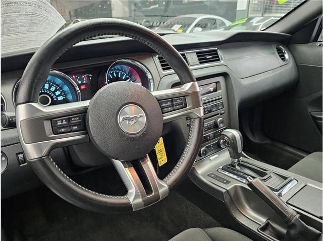 2014 Ford Mustang V6