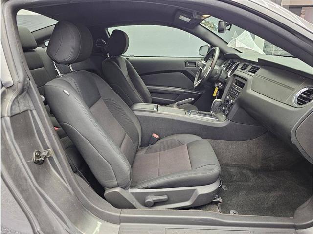 2014 Ford Mustang V6
