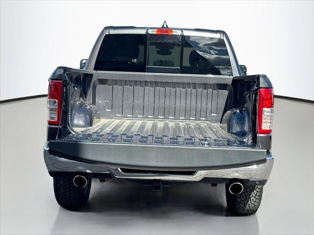 2022 Ram 1500 Big Horn Crew Cab 4x4 5'7" Box