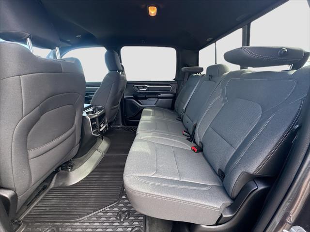 2022 Ram 1500 Big Horn Crew Cab 4x4 5'7" Box