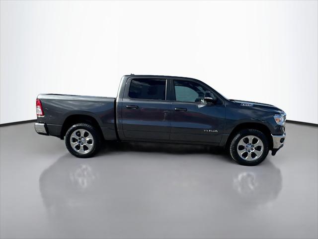 2022 Ram 1500 Big Horn Crew Cab 4x4 5'7" Box