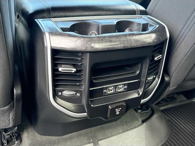 2022 Ram 1500 Big Horn Crew Cab 4x4 5'7" Box
