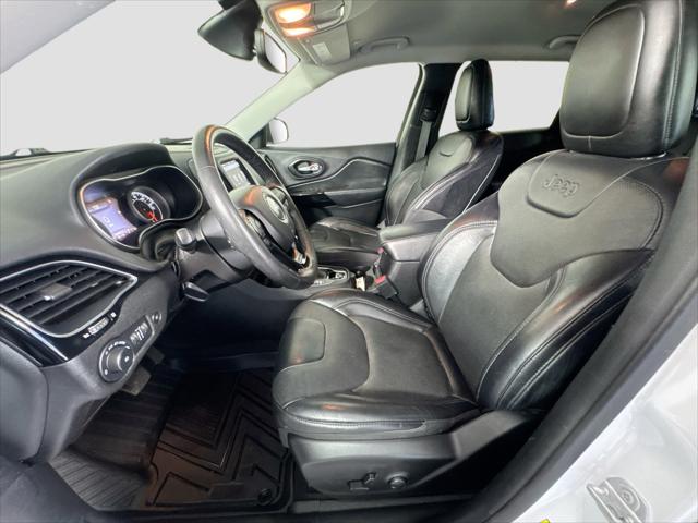 2023 Jeep Cherokee Altitude Lux 4x4