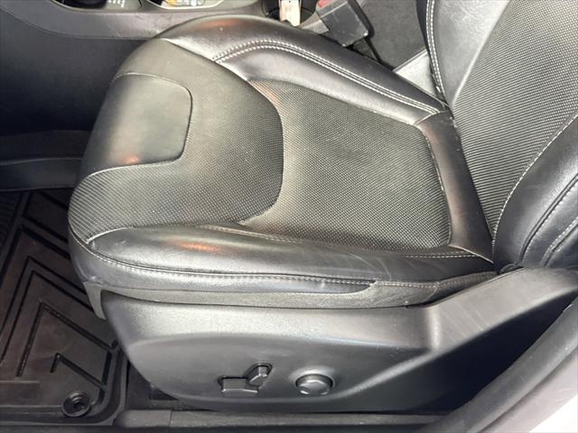 2023 Jeep Cherokee Altitude Lux 4x4