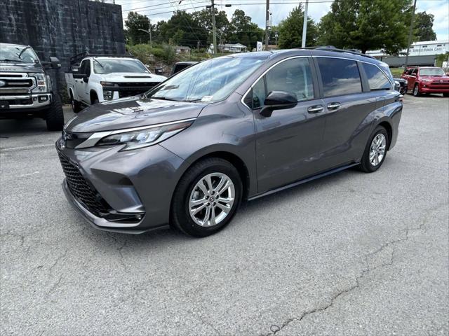2022 Toyota Sienna XSE