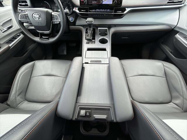 2022 Toyota Sienna XSE