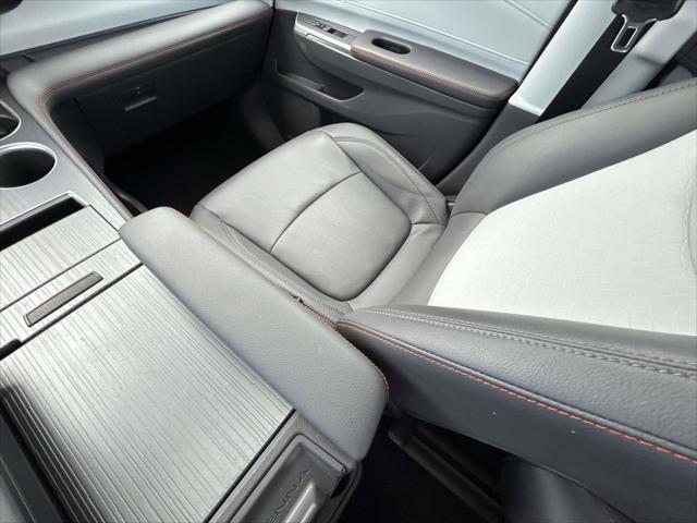 2022 Toyota Sienna XSE