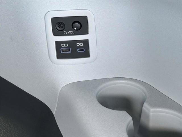 2022 Toyota Sienna XSE
