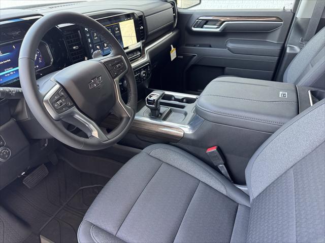 2026 Chevrolet Silverado 1500 4WD Crew Cab Short Bed RST